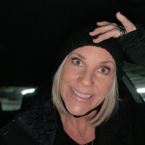 Meet your Posher, Angela catherine